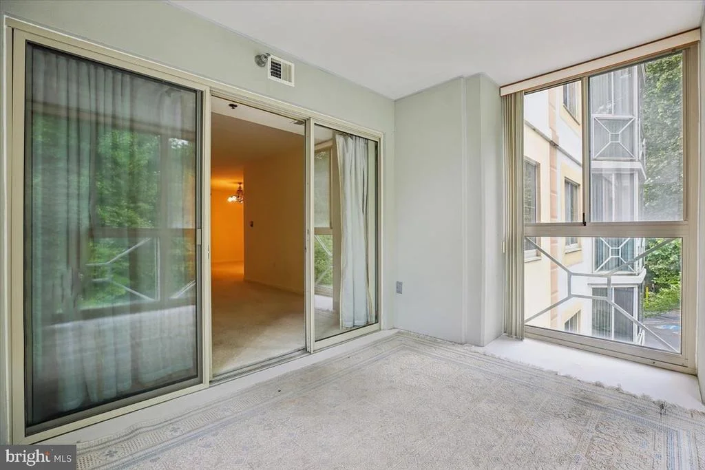Photo of Unit 314 at 14809 PENNFIELD CIRCLE