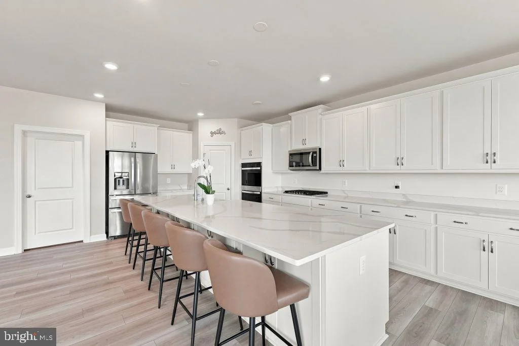 Photo of 14019 NORTHERN VIEW ROAD