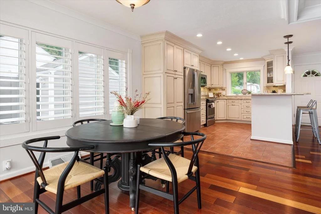 Photo of 508 WALNUT DRIVE