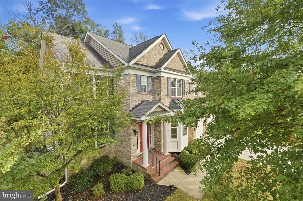 Photo of 3012 LAKE FOREST DRIVE