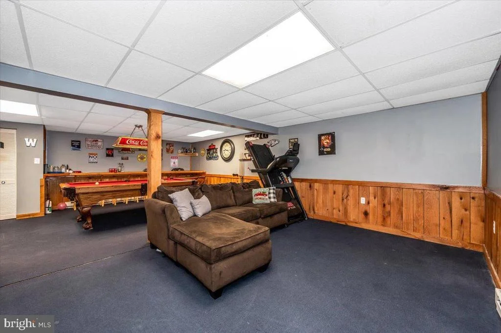 Photo of 15225 CLEAR SPRING ROAD