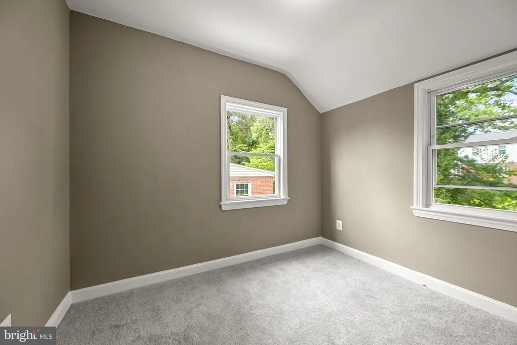 Photo of 9205 GLENVILLE ROAD