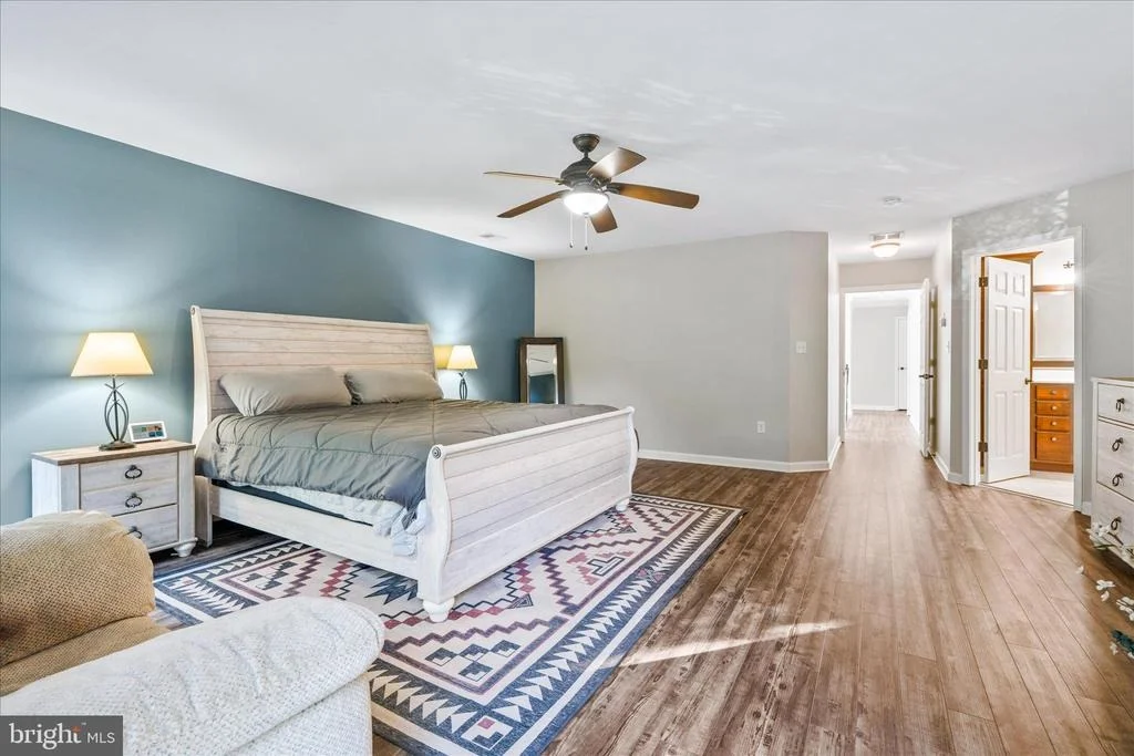 Photo of 9009 SHADYBROOK DRIVE