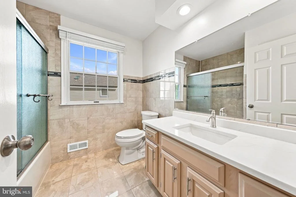 Photo of 16 KENSINGTON DRIVE