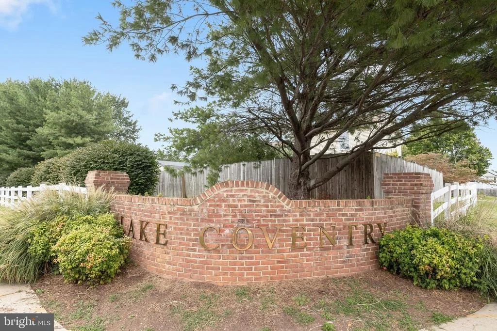 Photo of 236 LAKE COVENTRY DRIVE