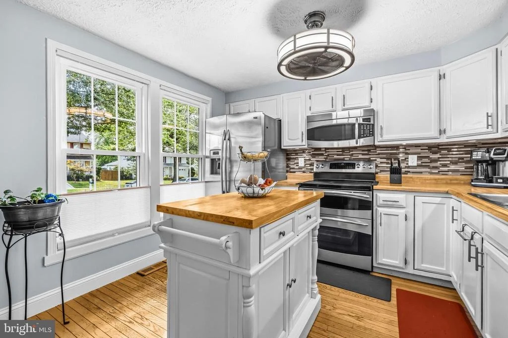 Photo of 7528 BRENISH DRIVE