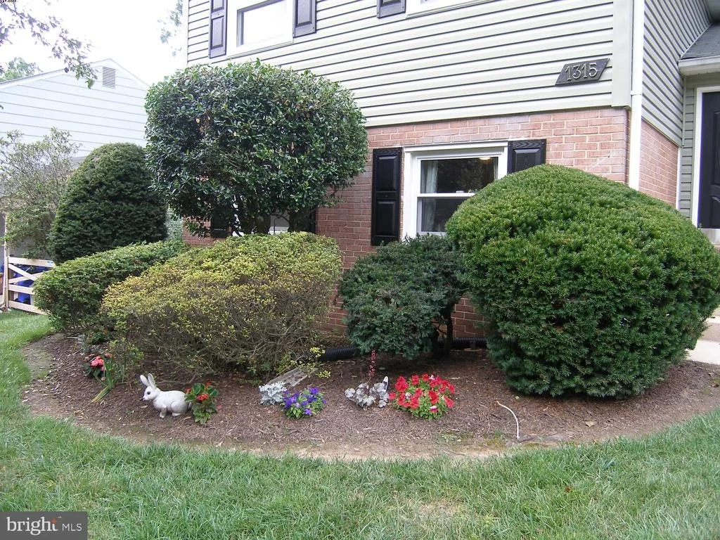 Photo of 1315 CANYON ROAD
