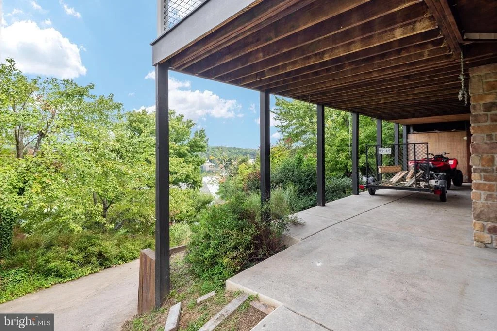 Photo of 111 WATERSIDE LANE