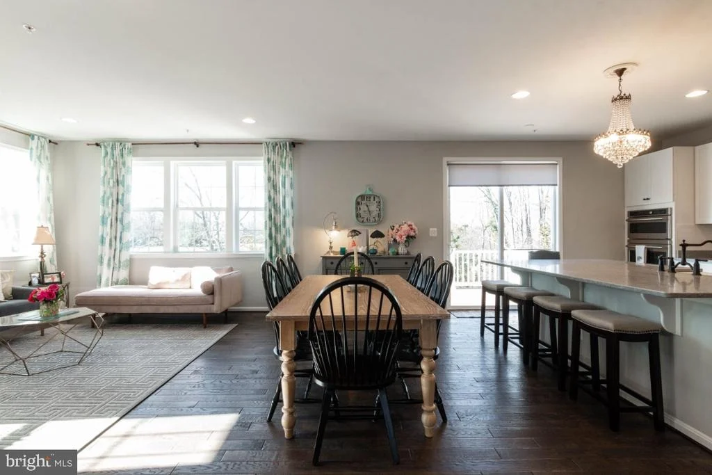 Photo of 1504 TOUCHARD DRIVE