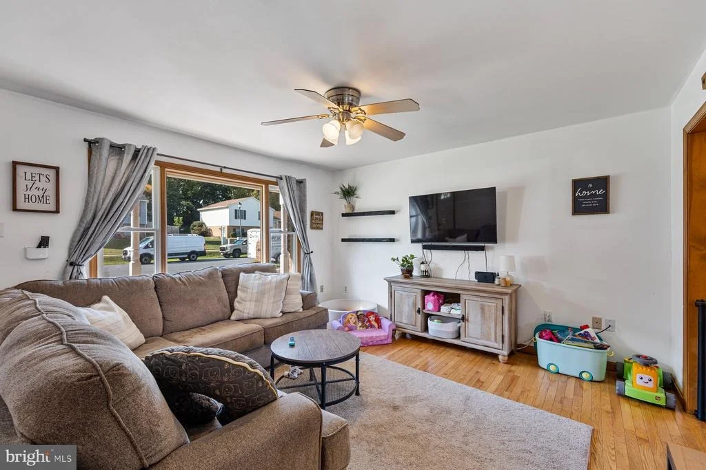 Photo of 65 BYRON DRIVE