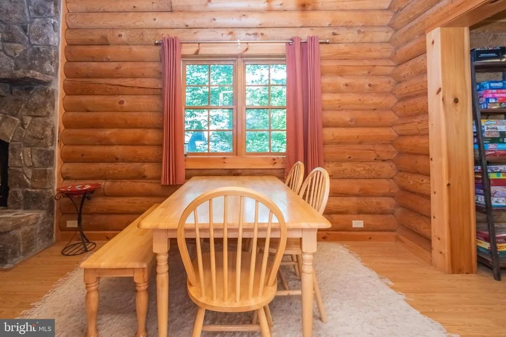 Photo of 34 SHINGLE CAMP TERRACE