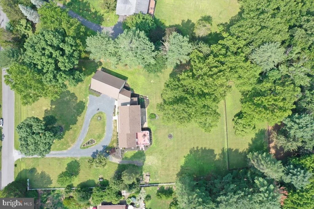 Photo of 14811 SPRINGFIELD ROAD