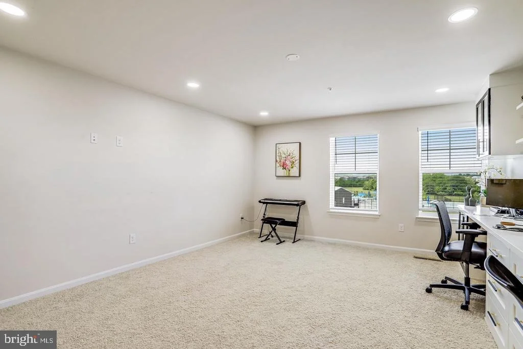 Photo of 504 CARROLL WALK AVE