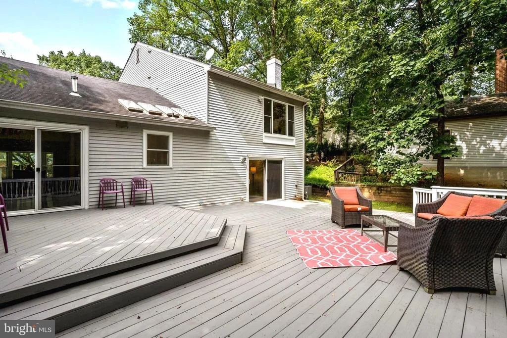 Photo of 1410 FALLSWOOD DRIVE