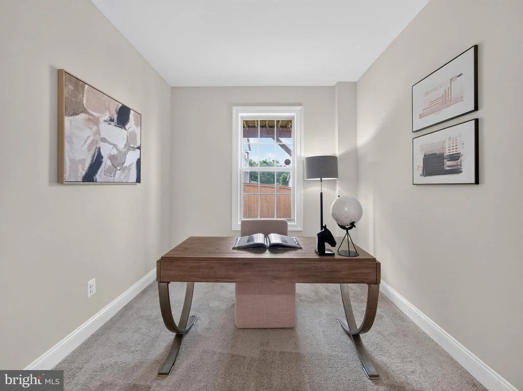 Photo of 3032 MOORE LANE