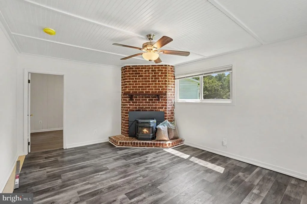 Photo of 627 SEQUOIA DRIVE