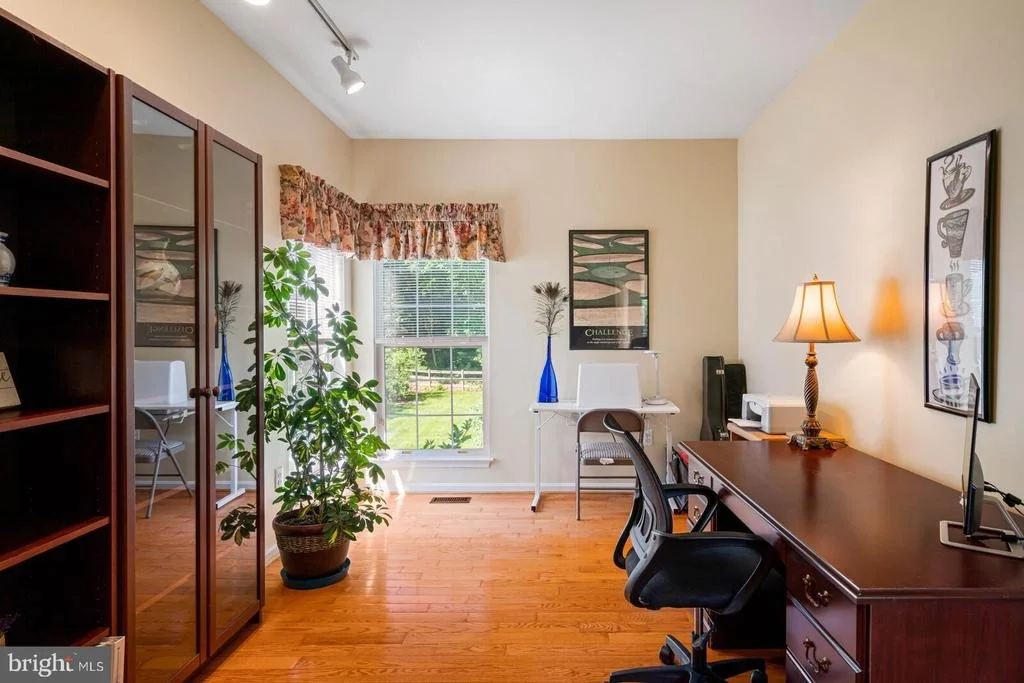 Photo of 20907 GARDENGATE CIRCLE