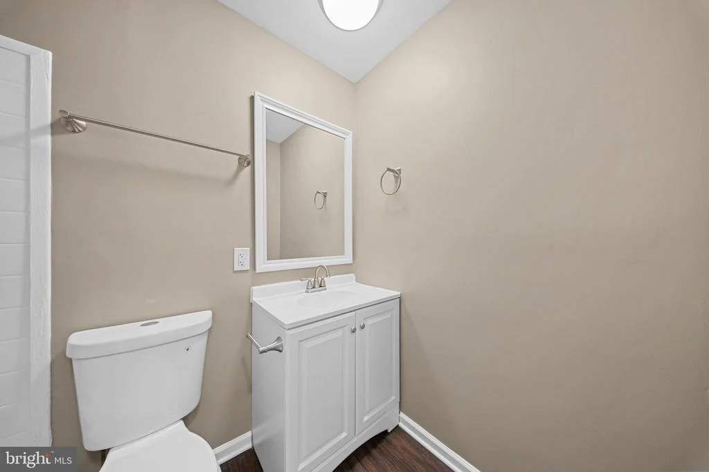 Photo of 19 BELHURST LANE