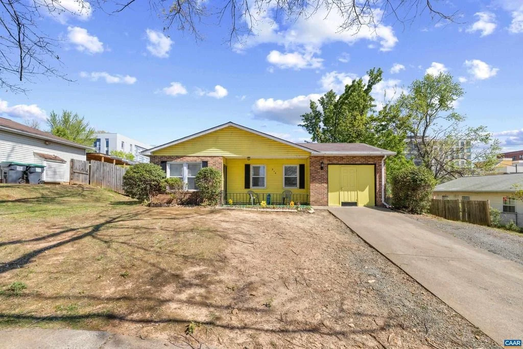 Photo of 215 DICE ST