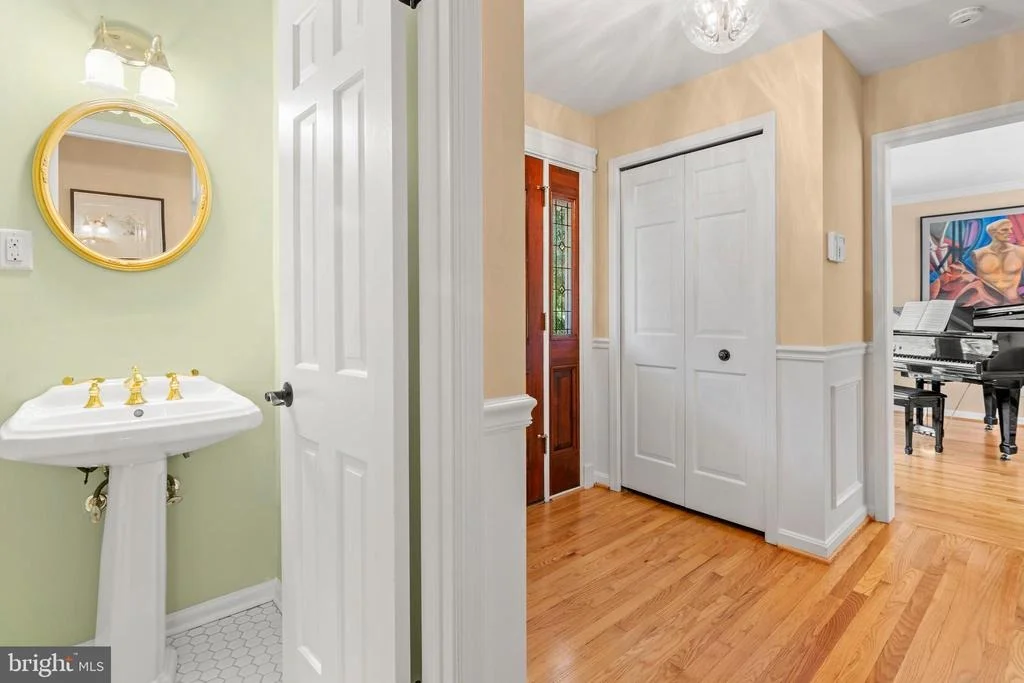 Photo of 1754 LONG GREEN DRIVE