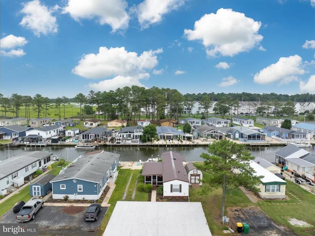 Photo of 35546 PINE DRIVE
