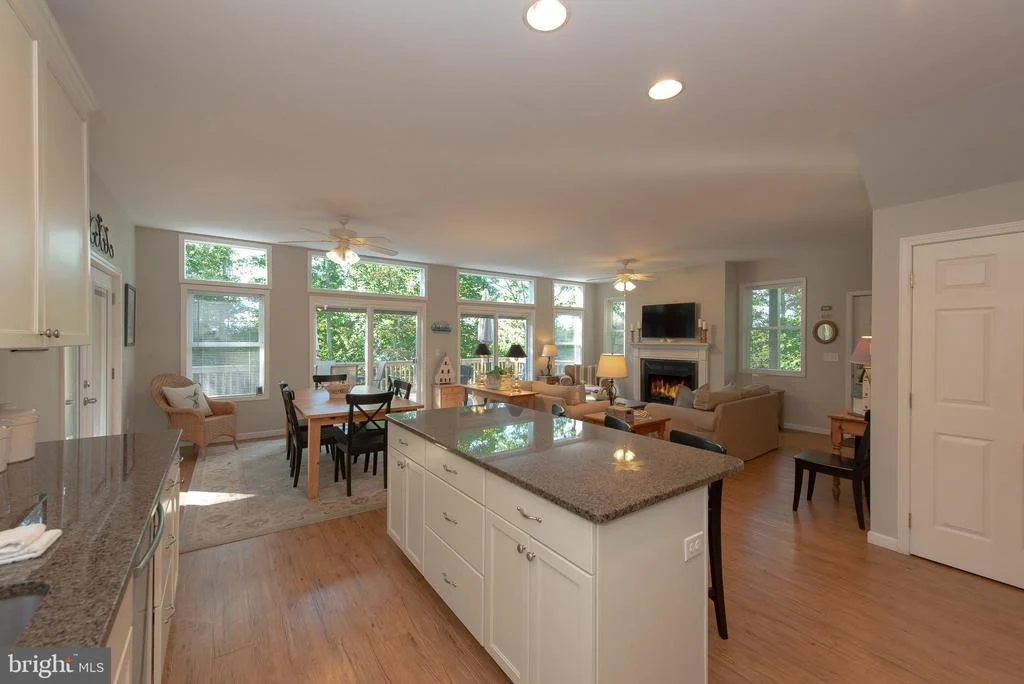 Photo of 4 WILSON CIRCLE