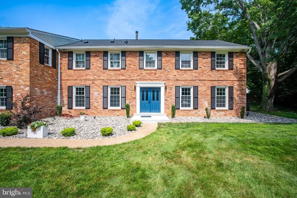 Photo of 8354 OLD DOMINION DRIVE