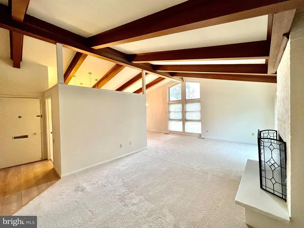 Photo of Unit 72C at 3370 GLENEAGLES DRIVE