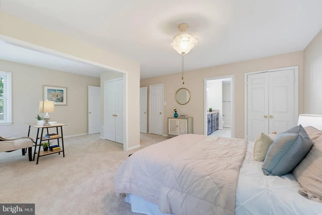 Photo of 7827 BELLEFLOWER DRIVE