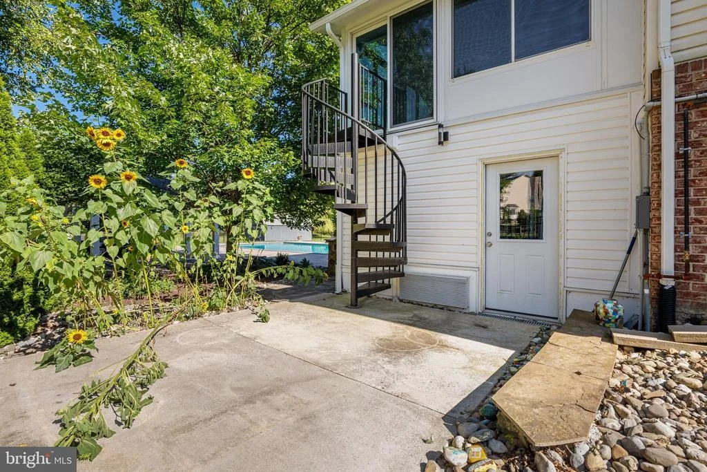 Photo of 116 HERMITAGE BOULEVARD