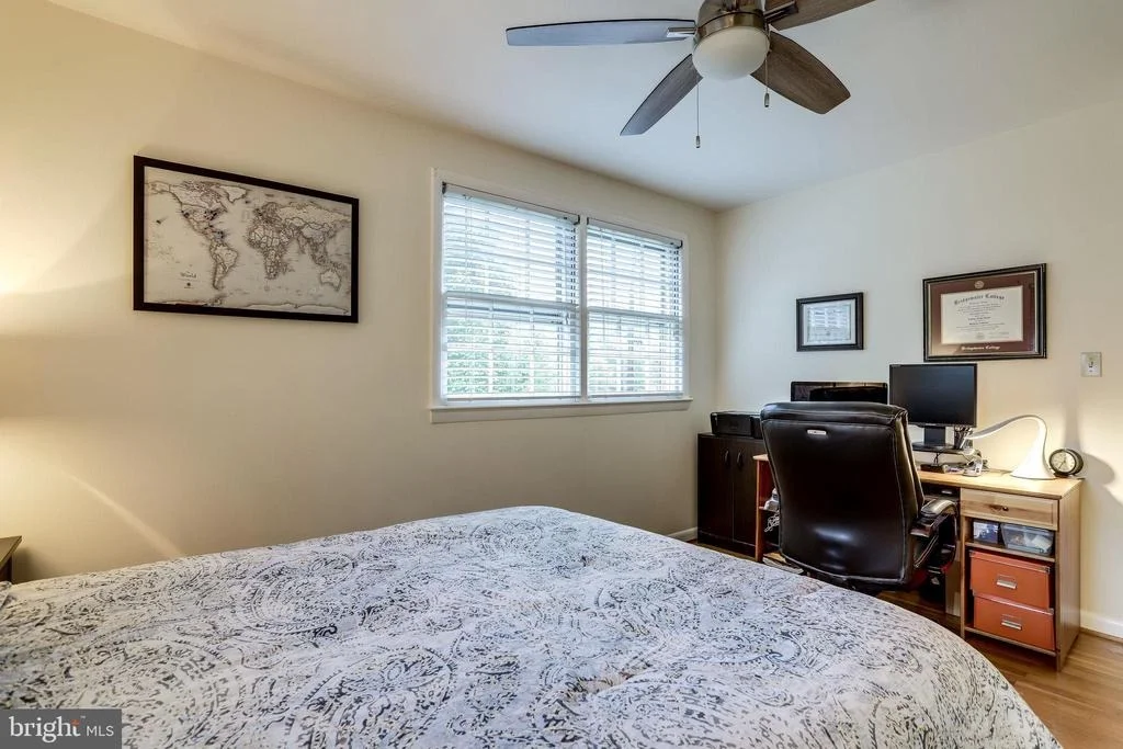 Photo of 3927 FOREST GROVE DRIVE