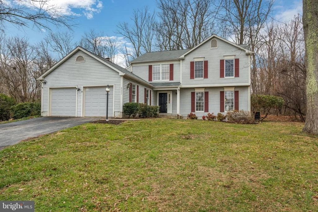 Photo of 8000 SENECA VIEW DRIVE