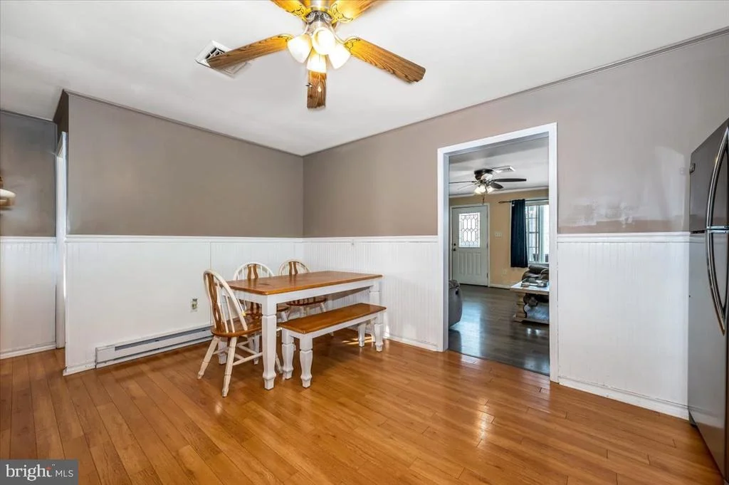 Photo of 15225 CLEAR SPRING ROAD