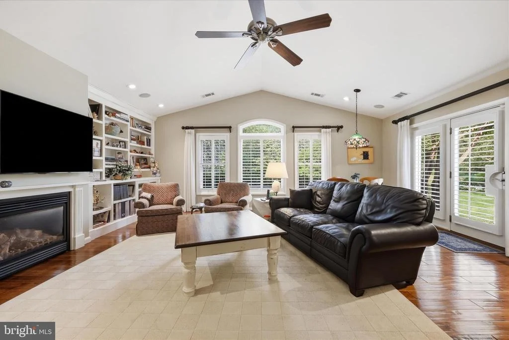 Photo of 6796 SUNNYBROOK DRIVE