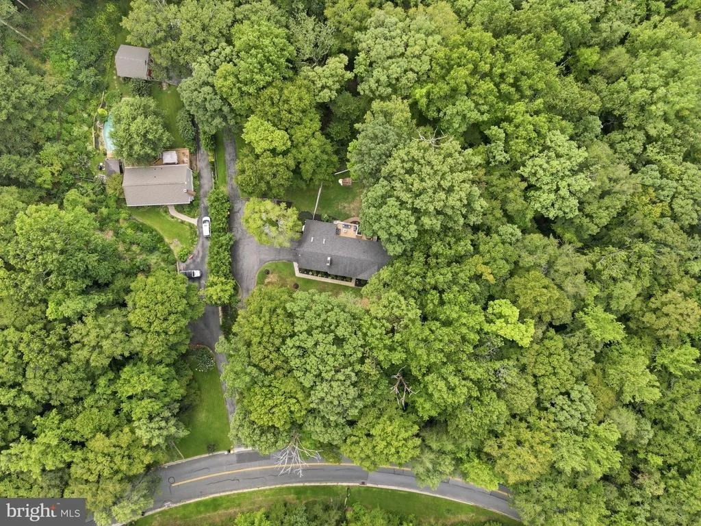 Photo of 2110 HALLMARK DRIVE