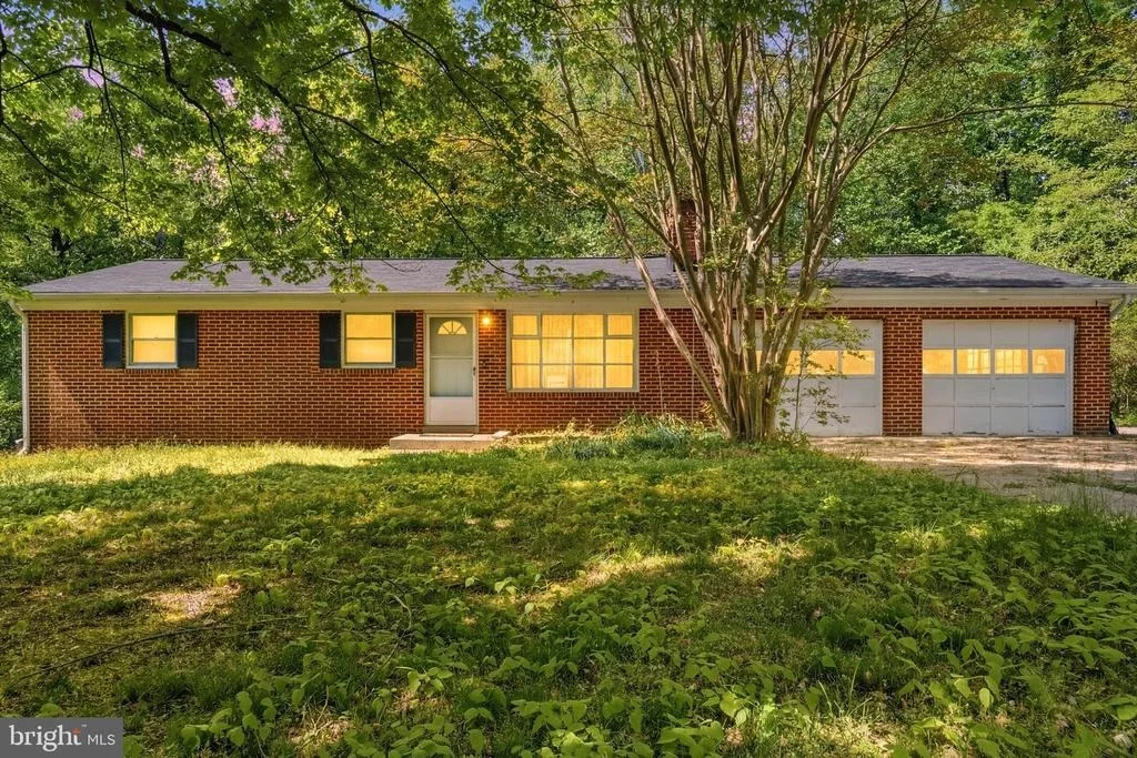 Photo of 12404 WALLACE LANE
