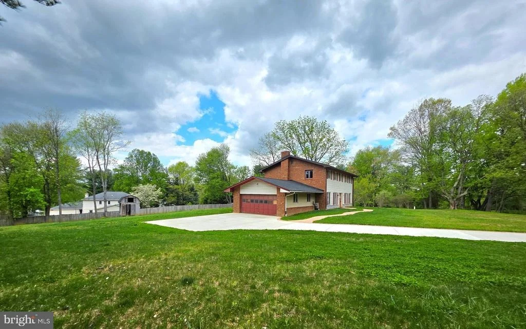 Photo of 21010 DELTA DRIVE