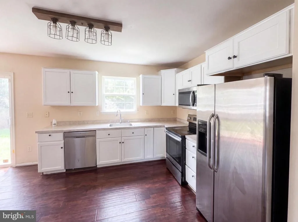 Photo of 32 LEENA LANE