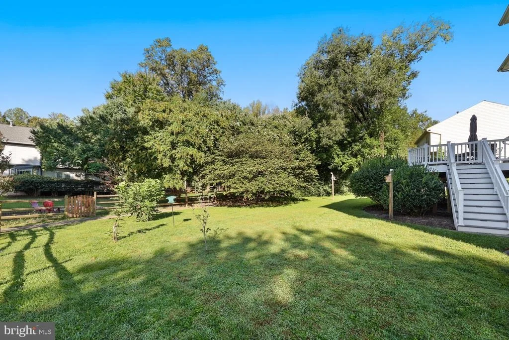 Photo of 10221 EAGLE LANDING COURT