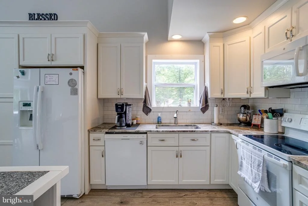 Photo of 44 ALGONQUIN DRIVE