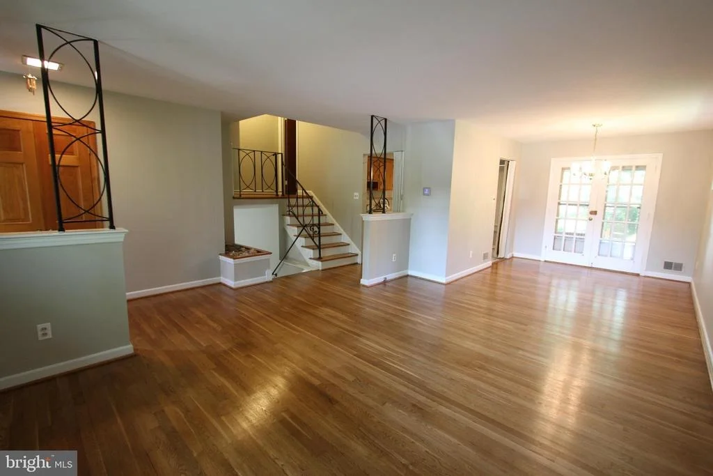 Photo of 10200 CONOVER DRIVE