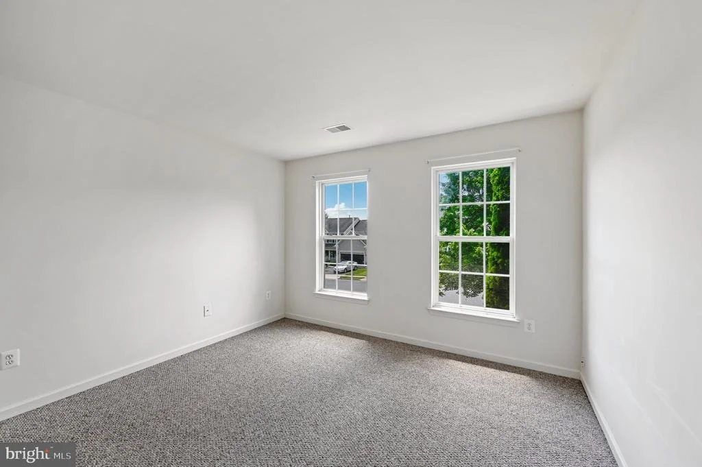Photo of 2132 CHESTNUT LANE