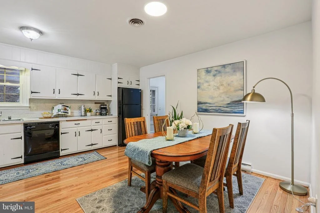 Photo of 24140 DOREEN DRIVE
