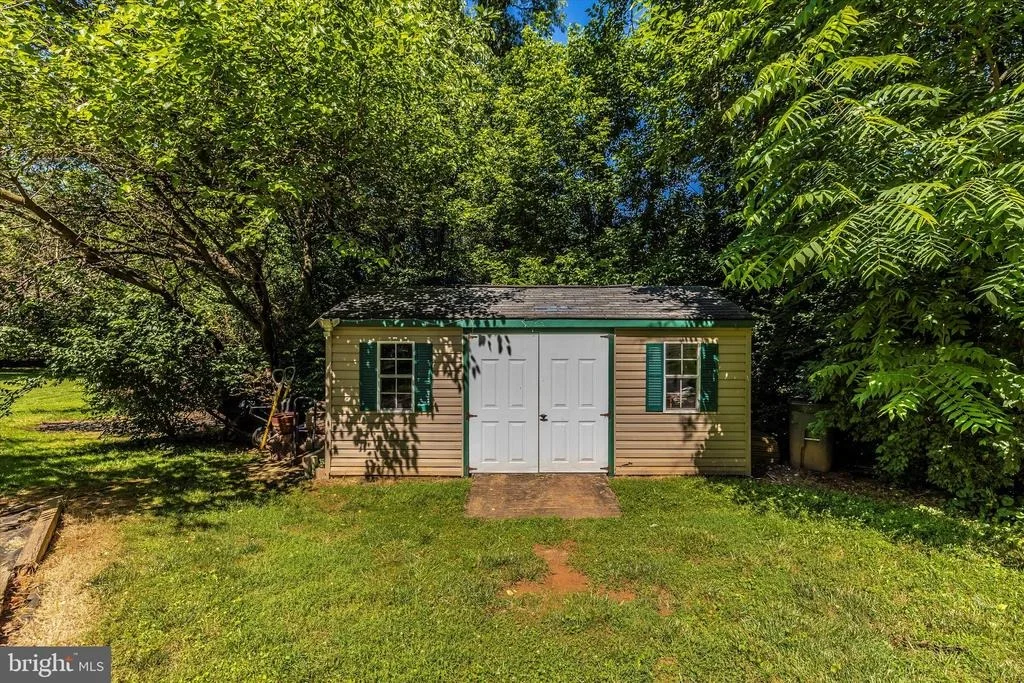 Photo of 4824 OLD MIDDLETOWN