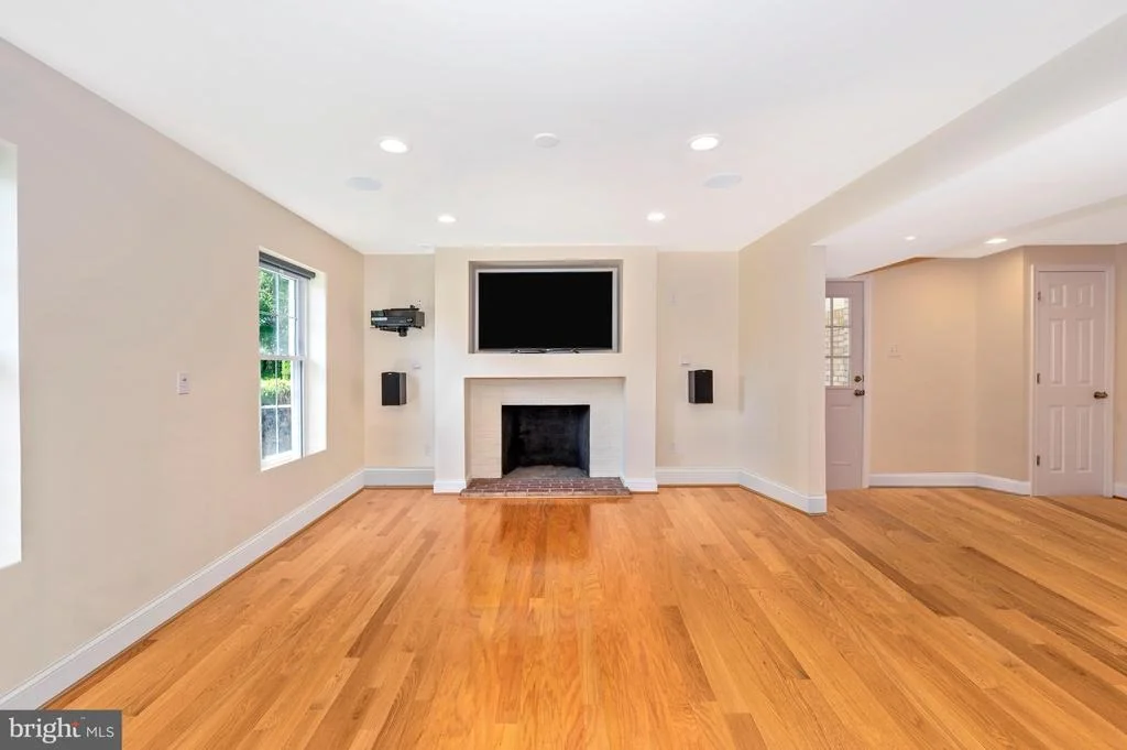 Photo of 1306 LEISTER DRIVE