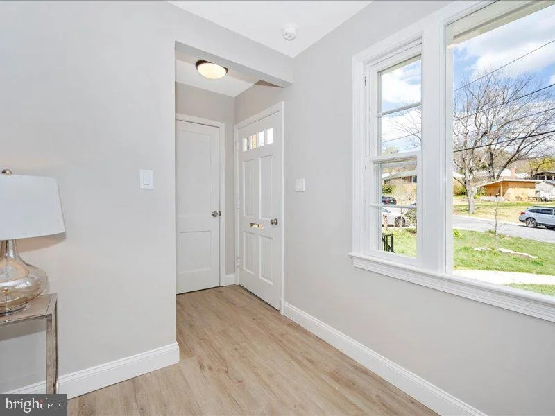Photo of 10700 JAMAICA DRIVE
