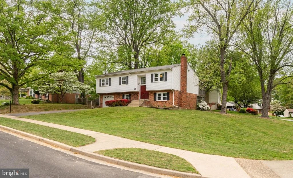 Photo of 7124 GALGATE DRIVE