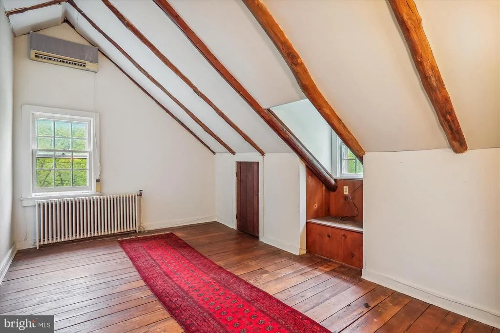 Photo of 1820 TUCKER LANE