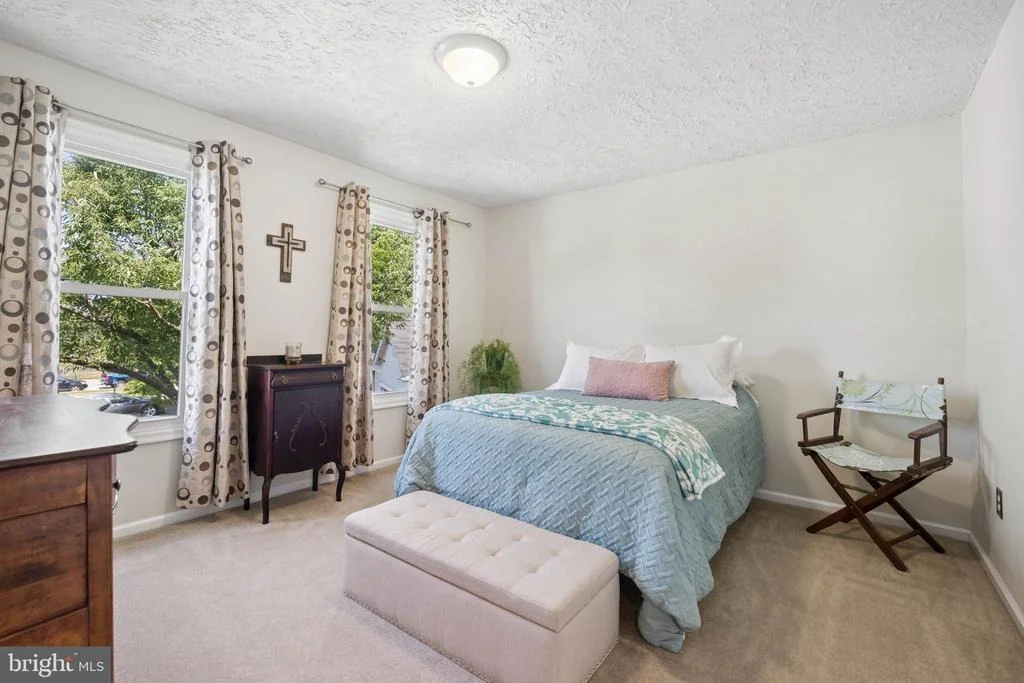 Photo of 6305 DERBY CIRCLE