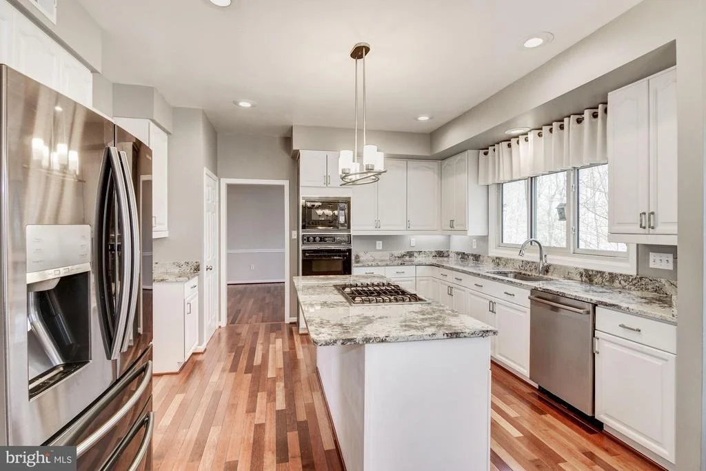 Photo of 8106 DEERCREEK PLACE